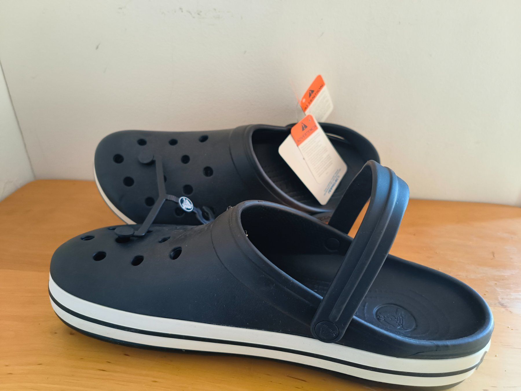 Crocs Herrenschuhe: Crocs Gr. 48 - 49 (m13) – Neu und originalverpackt aus Herisau von dku_85hh 1