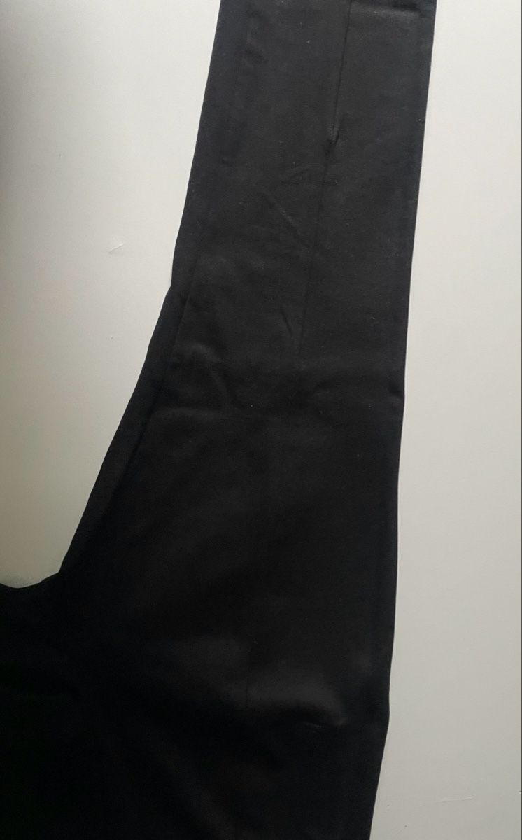 H&M Leggings: Black Stretch Pants – Gebraucht aus Zürich von Zuri_Stitches 2
