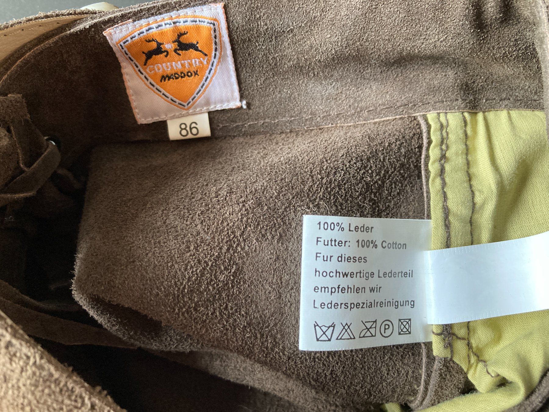 Pantaloni: Lederhosen Knaben Gr. 86 – Usato da Stalden (Sarnen) venduto da armorika 2