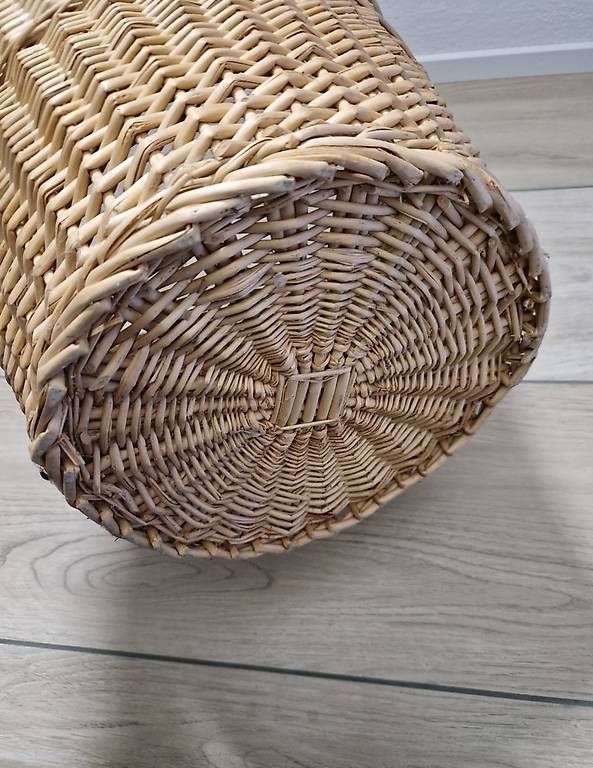 Altro per la casa: Henkel-Korb geflochten – Usato da Staffelbach venduto da MrMH 2
