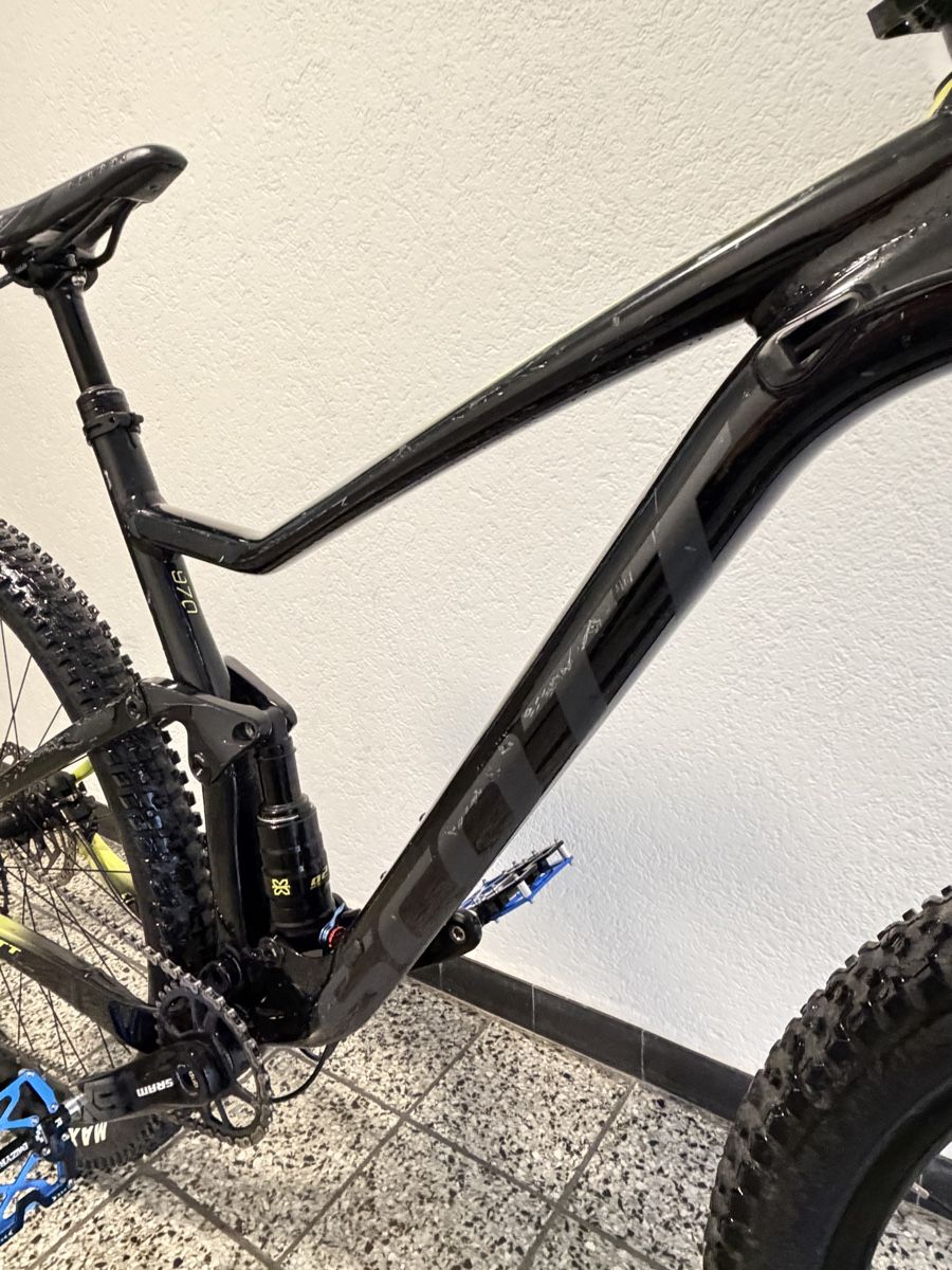 Scott Vélos: Scott Spark 950 Top MTB L – D'occasion à Stansstad par 91PD 4
