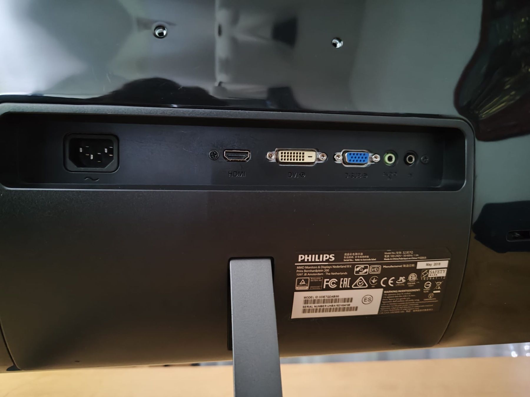 Philips Ecrans: Écran Philips 323E7Q 31.5" IPS Full HD – D'occasion à Boudry par Igiam 2