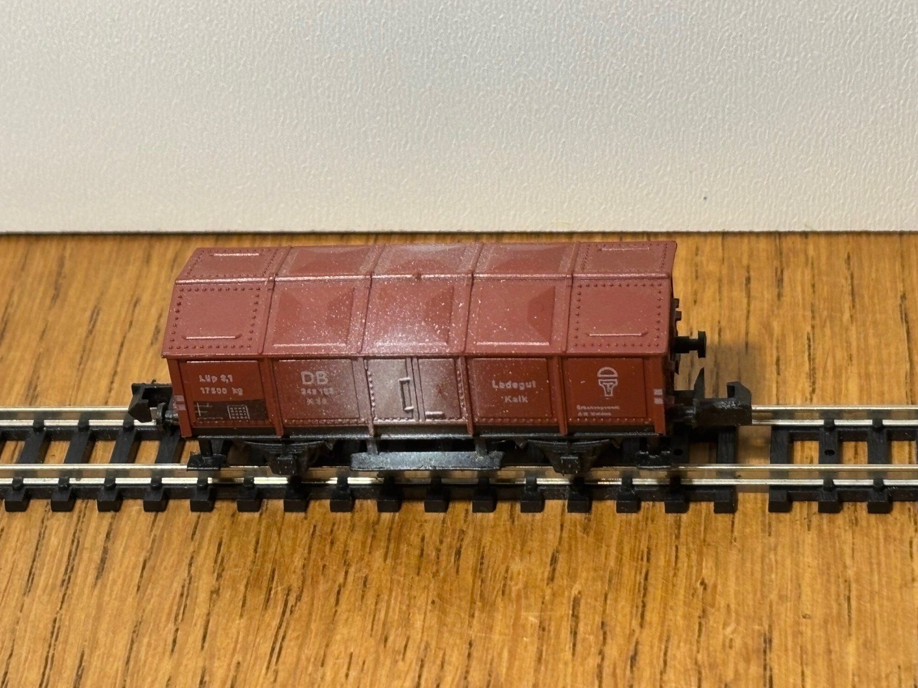 Modellini di ferrovie: *e1327: Güterwagen (Spur N)  -  #2 – Nuovo (secondo la descrizione) da Birsfelden venduto da Birs_25 1