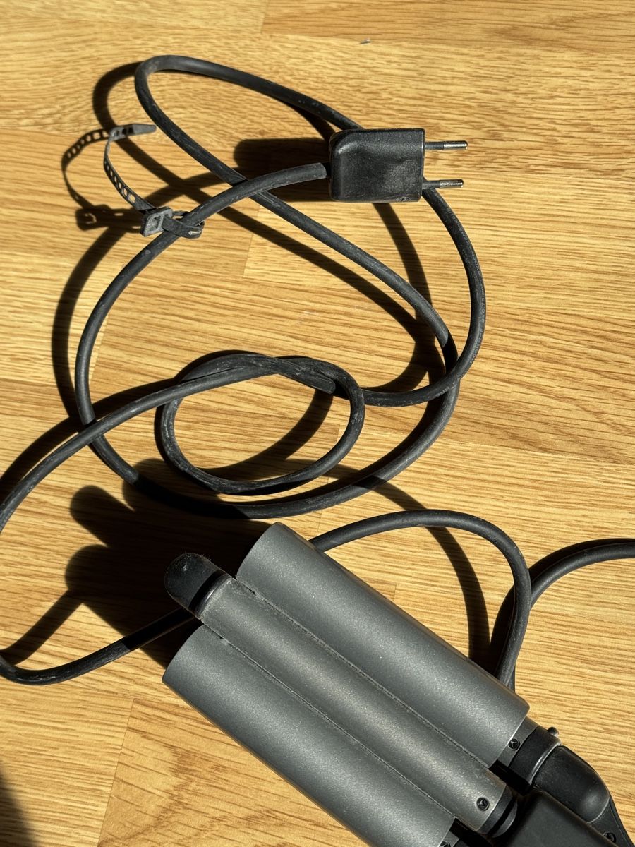 BaByliss Piastre & Arricciacapelli: Babyliss PRO Titanium Tourmaline Waver - For Beach Waves – Nuovo (secondo la descrizione) da Effretikon venduto da expiredrice 2