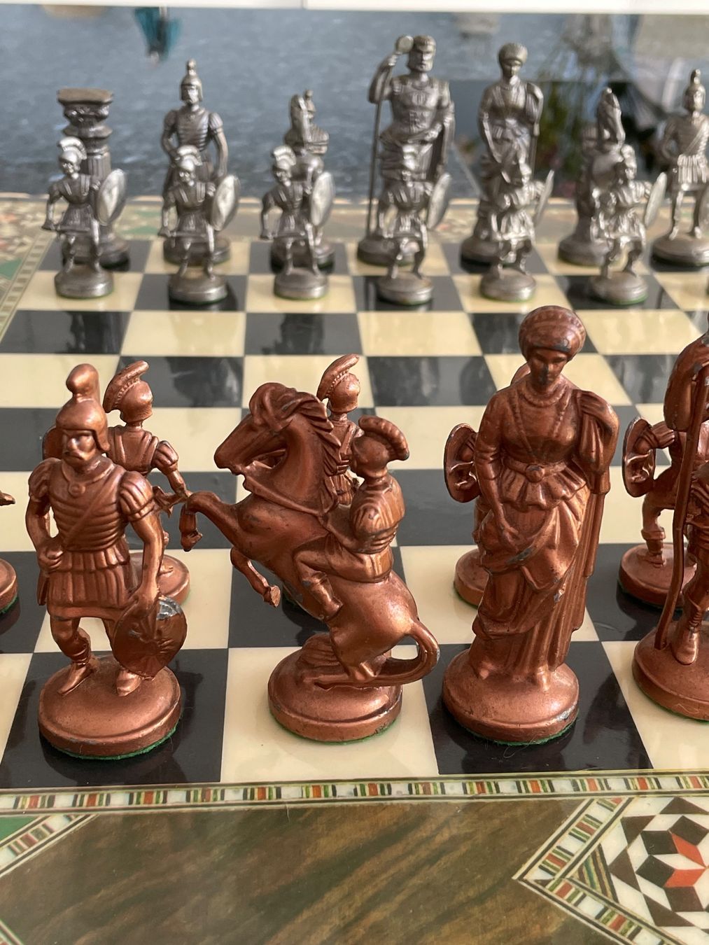 Giochi: Schachbrett mit selbstgemachten Zinnfiguren – Usato da Wila venduto da teddy09 1