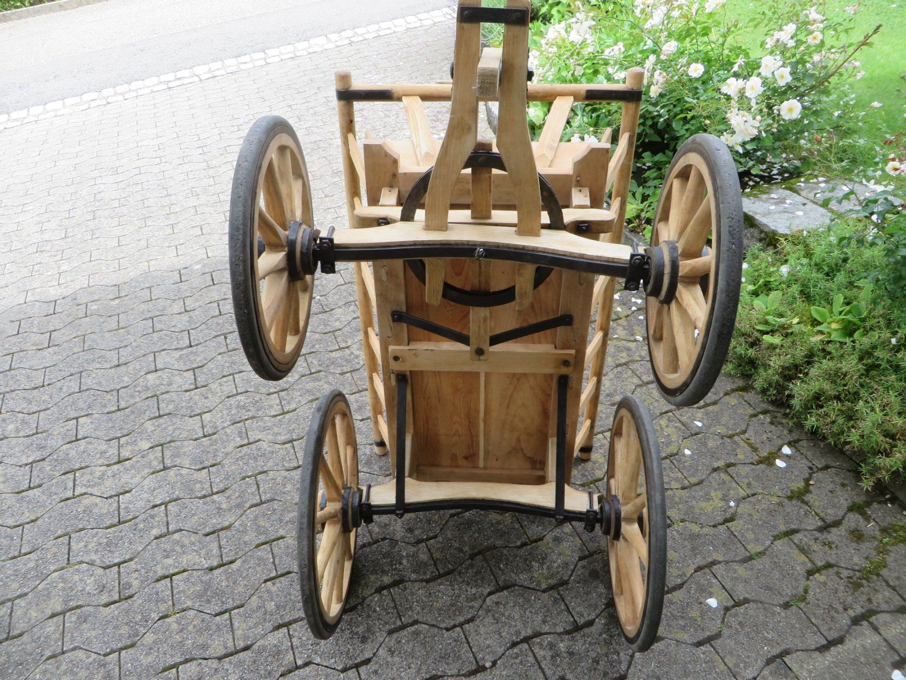 Carrelli di trasporto: Nr. 3 Orginal neu restauriertes Leiterwägeli / Leiterwagen – Usato da Ermenswil venduto da lodero 4