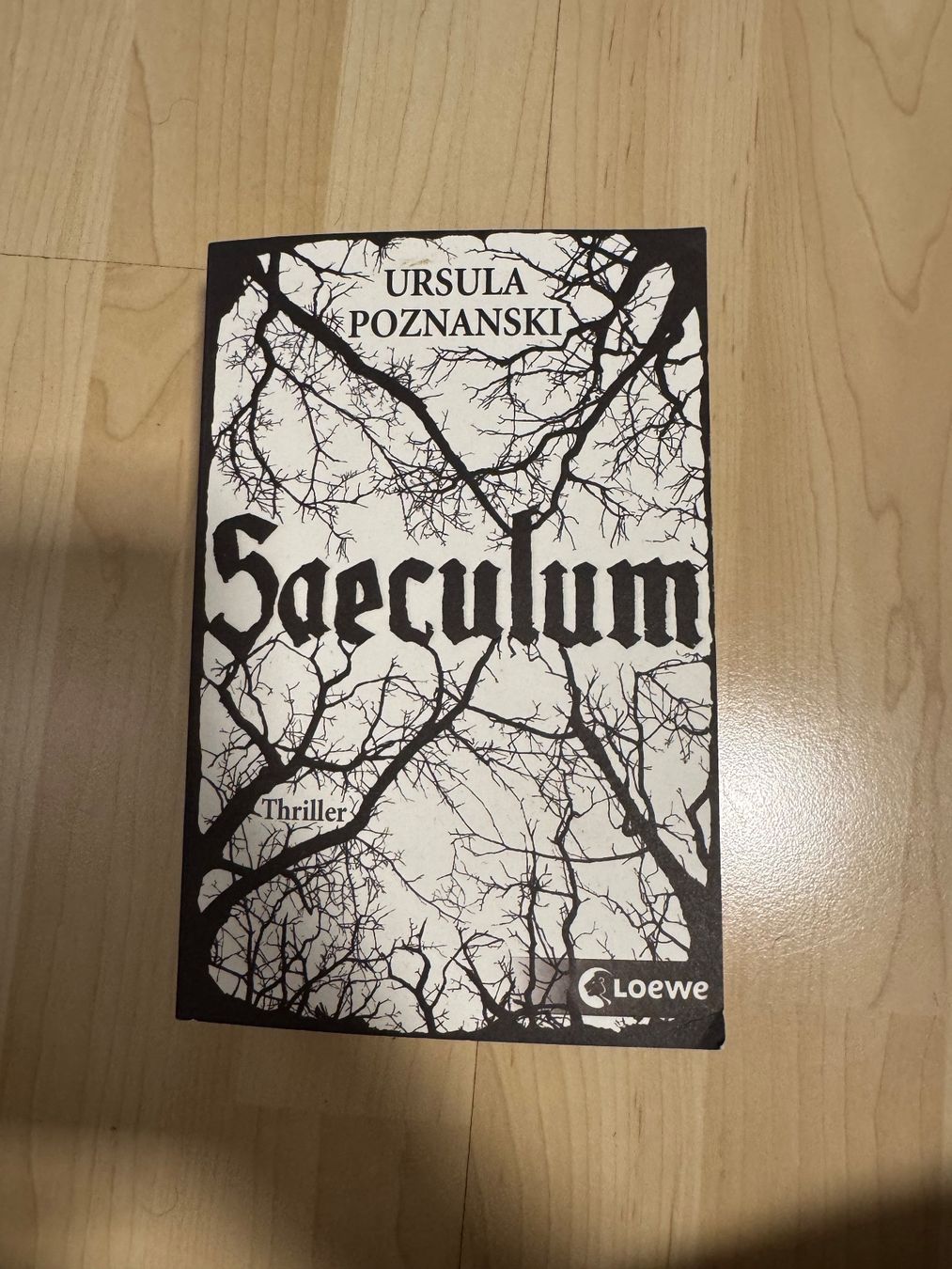 Libri: Buch Saeculum Ursula Poznanski Thriller – Usato da Wiesendangen venduto da dfc187