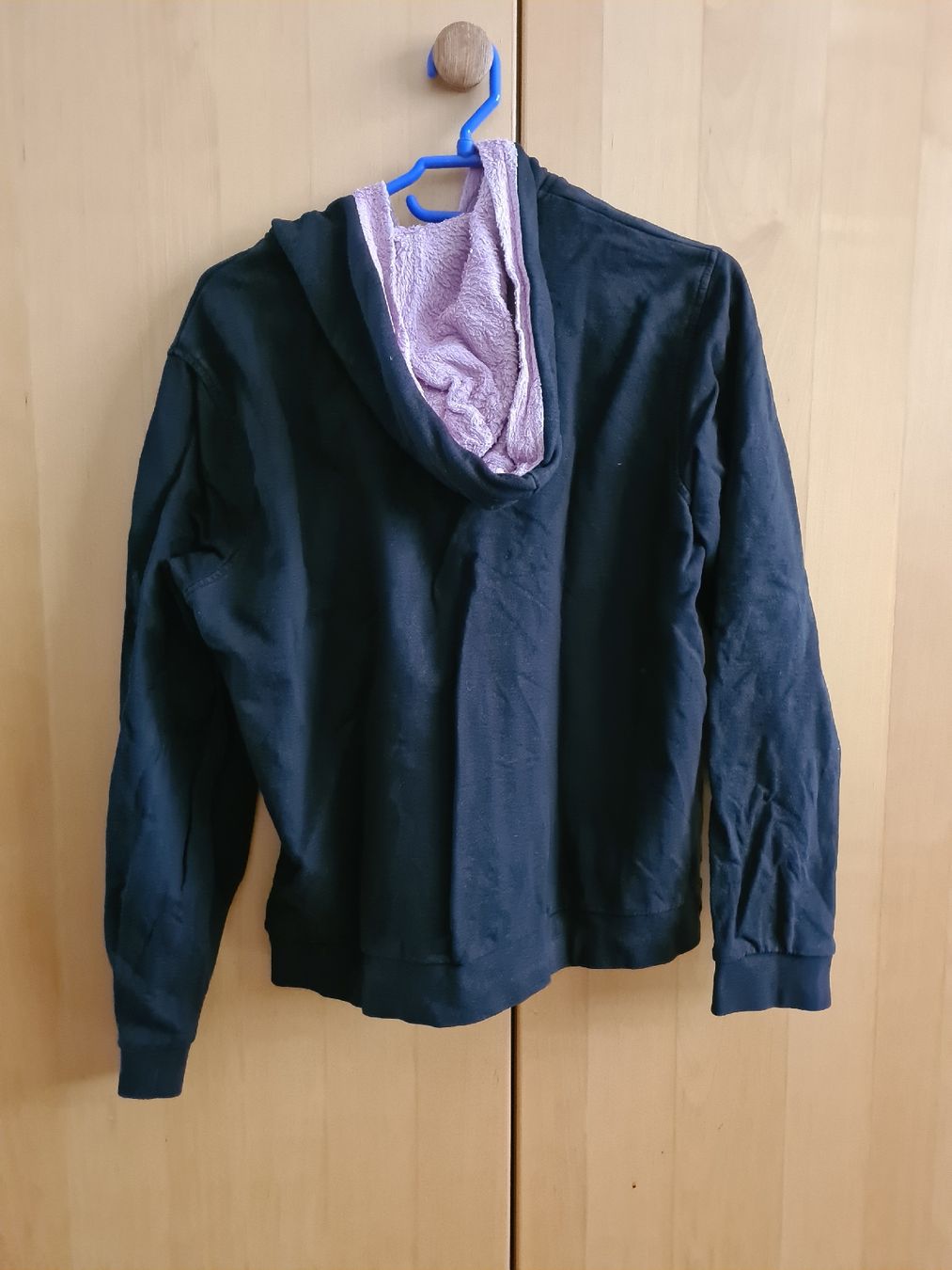 Giacche & Cappotti: Schwarze/Rosa Jacke mit Kapuze – Usato da Trimbach venduto da Meily2 1
