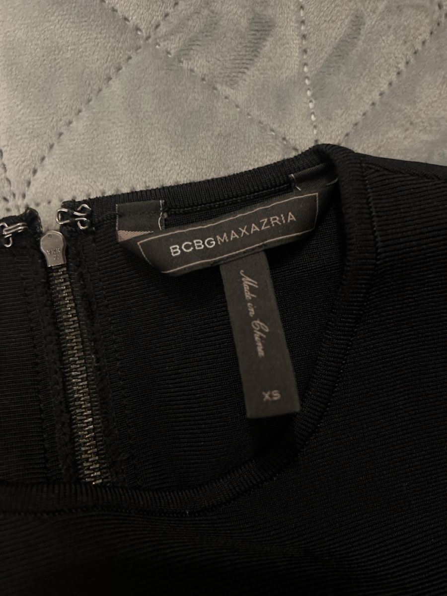 Vestiti: Robe noire élégante et confortable - Taille M - Parfaite! – Usato da Châtelaine venduto da RipicN 1