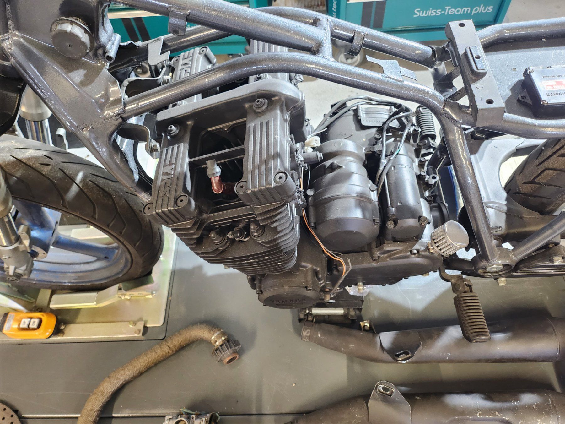 Yamaha Strada: YAMAHA 4K0 650 Racer – Usato da Pfyn venduto da Lasalle 7