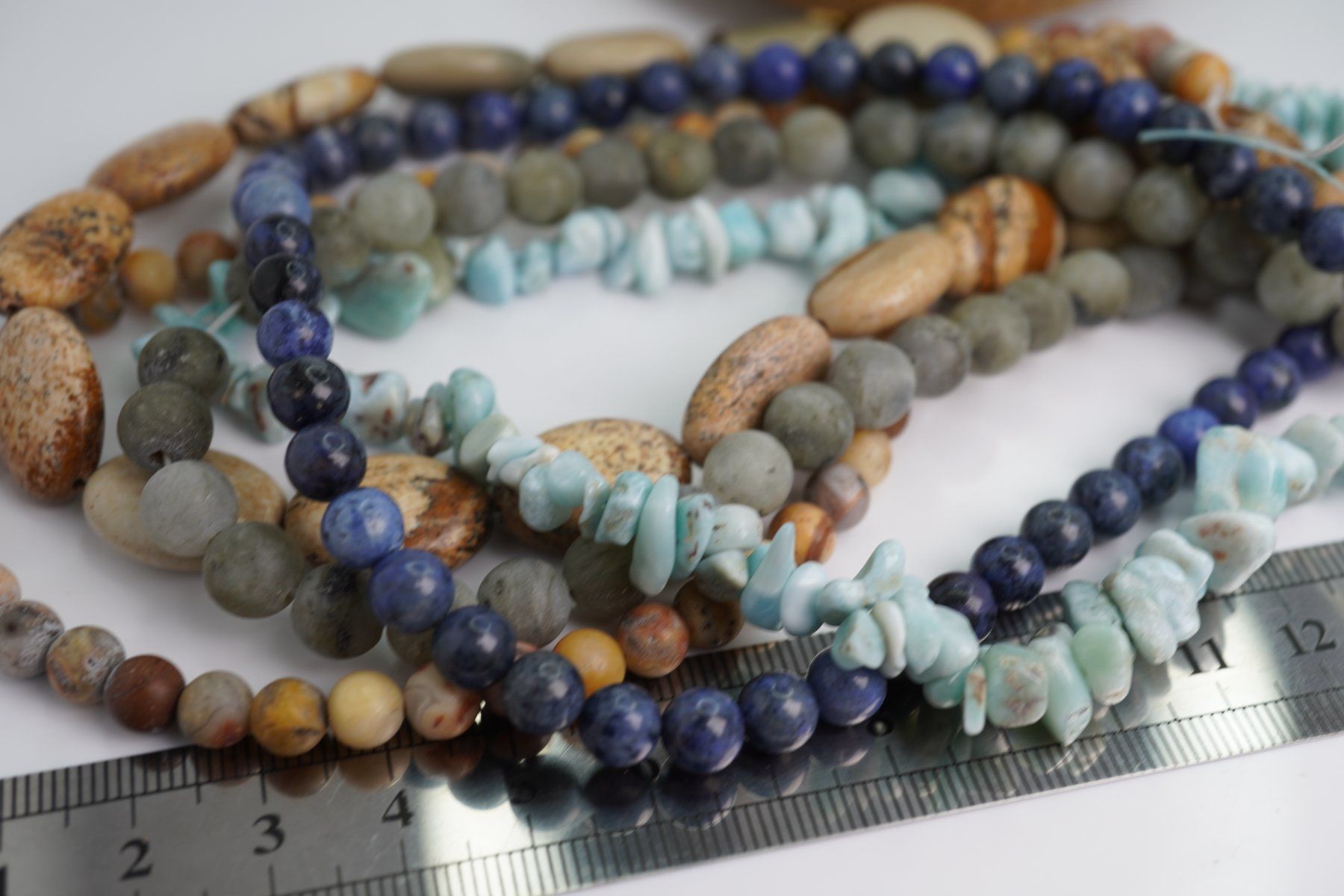 Mineralien & Heilsteine: Stränge Gemischt    Lot alles muss Raus 5Stränge – Neu und originalverpackt aus Eschenbach SG von topstone 5