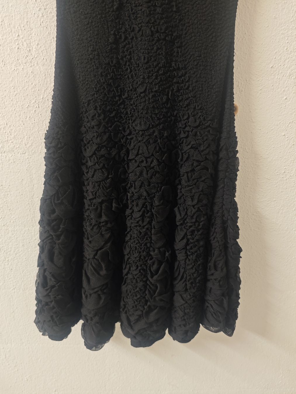Alexander Mcqueen Kleider: ALEXANDER MCQUEEN Kleid – Gebraucht aus Erlenbach ZH von nlh 6