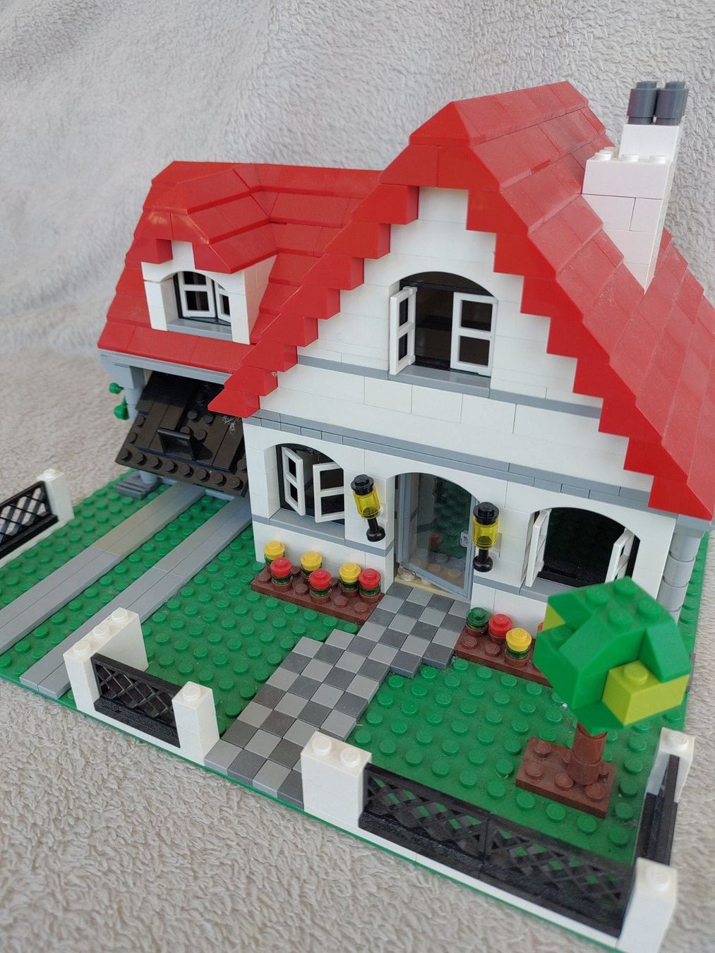 Lego Kit di costruzioni: Lego Creator-Set Haus Nr. 4956 – Usato da Strengelbach venduto da Phorensic_30 1