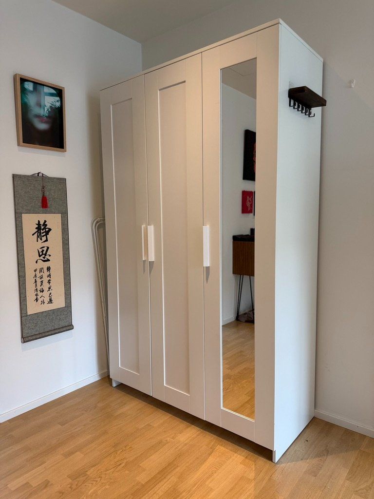 Ikea Armadi: Kleiderschrank – Usato da Zürich venduto da van_jxs5 1