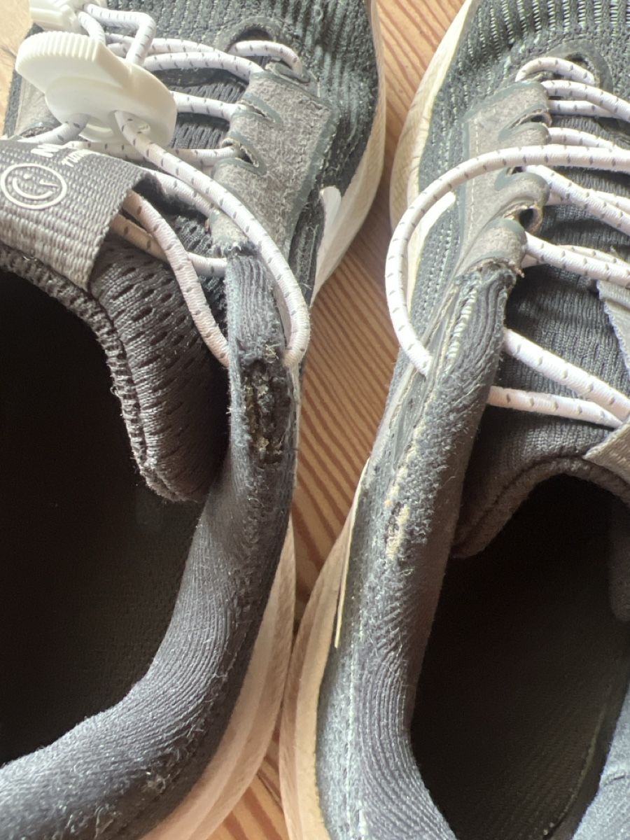 Nike Scarpe da uomo: Nike Pegasus 40 Running Shoes Size 36 – Usato da Zürich venduto da tsw_f52q 8