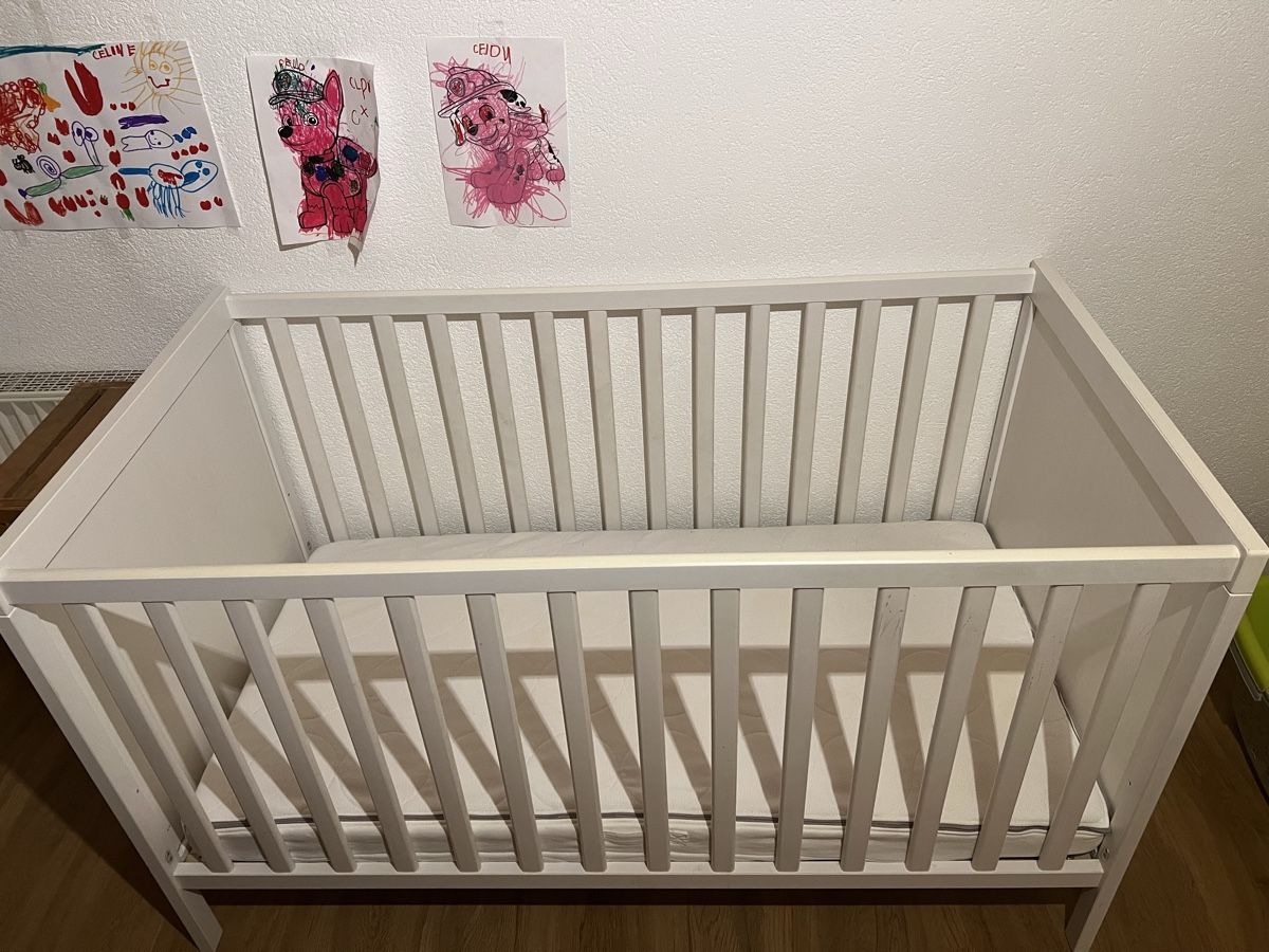 Letti: Babybett weiss mit Matratze – Usato da Zeiningen venduto da nic_2rmd