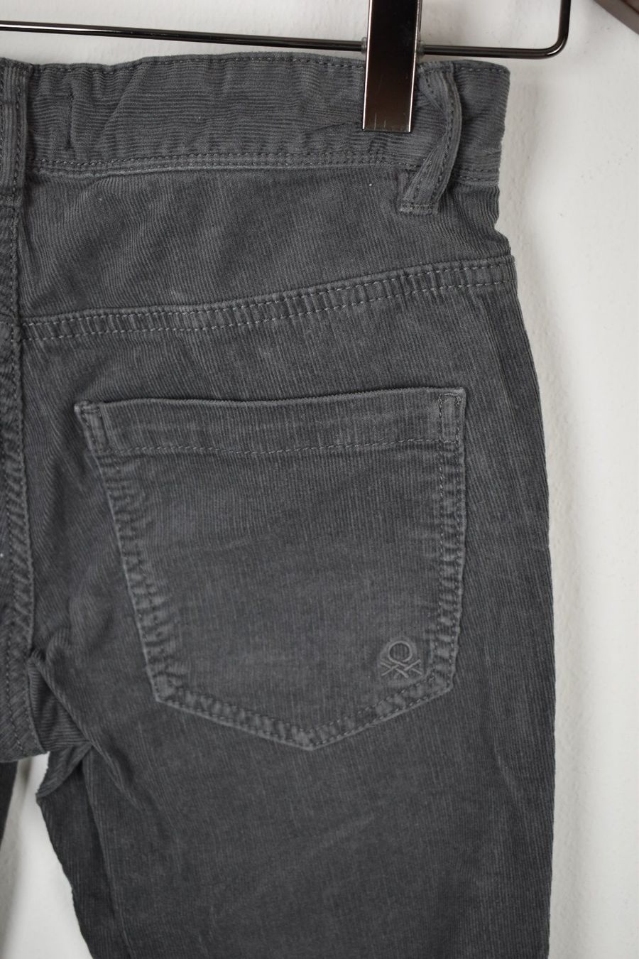 Benetton Pantaloni: Benetton Manchester Hose Gr.150 – Usato da Nürensdorf venduto da 2ND_STORY 4