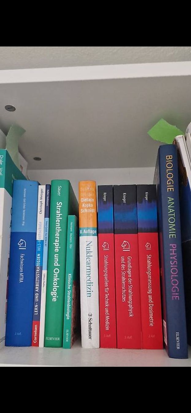 Libri: Fachbücher MTRA gebrauchter Zustand – Usato da Muhen venduto da Picasso97