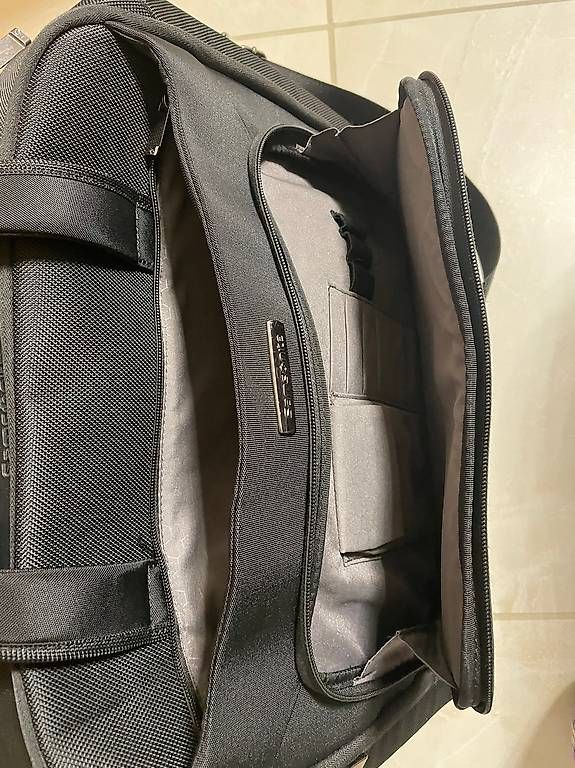 Taschen: Samsonite Laptoptasche NEU nie gebraucht! – Gebraucht aus Suhr von thomann1998 1
