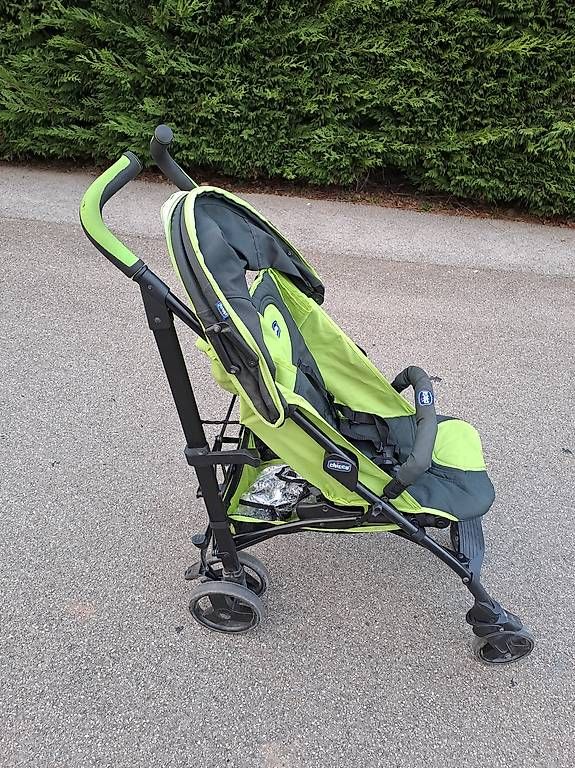 Kinderwagen: Poussetteà Cannes  – Gebraucht aus Gland von bug_s7rw 1