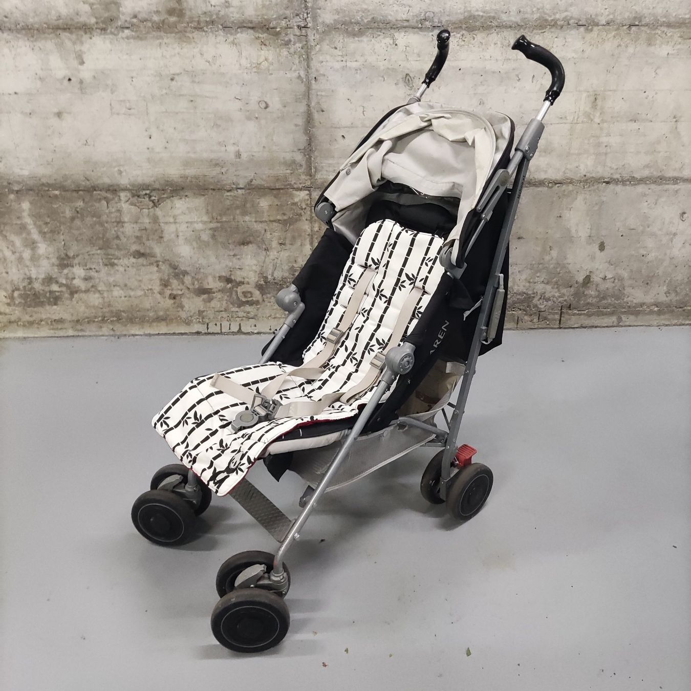 Mclaren Kinderwagen: Kinderwagen McLaren Quest gebraucht mit Regenverdeck – Gebraucht aus Solothurn von Csw1