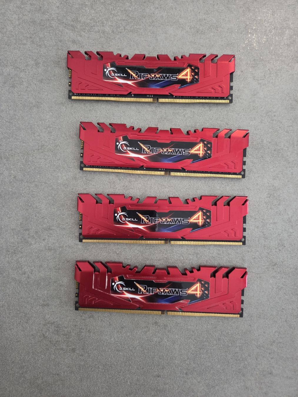 G.Skill Memory / RAM: Ram 4×8 GB G.SKILL RIPJAWS 4 – Gebraucht aus Lugano von cgu_8wkn