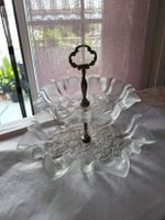 Etagiere aus gehärtetem Glas mit Messinggriff Weichnachtenmo