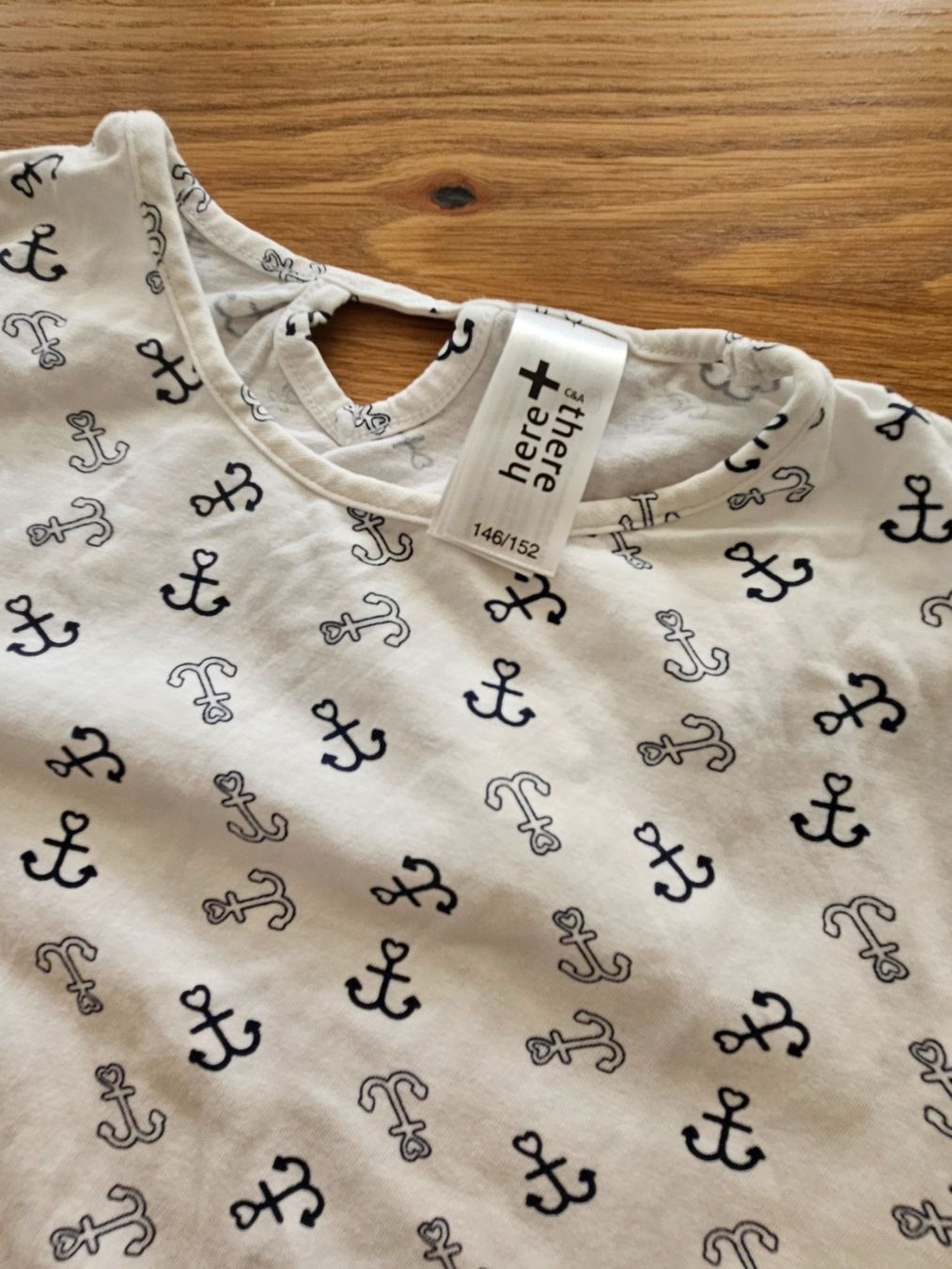 C&A Camicette, T-shirt & Top: Tshirt Anker Gr. 140-146 – Usato da Engelburg venduto da ynnoc19 1