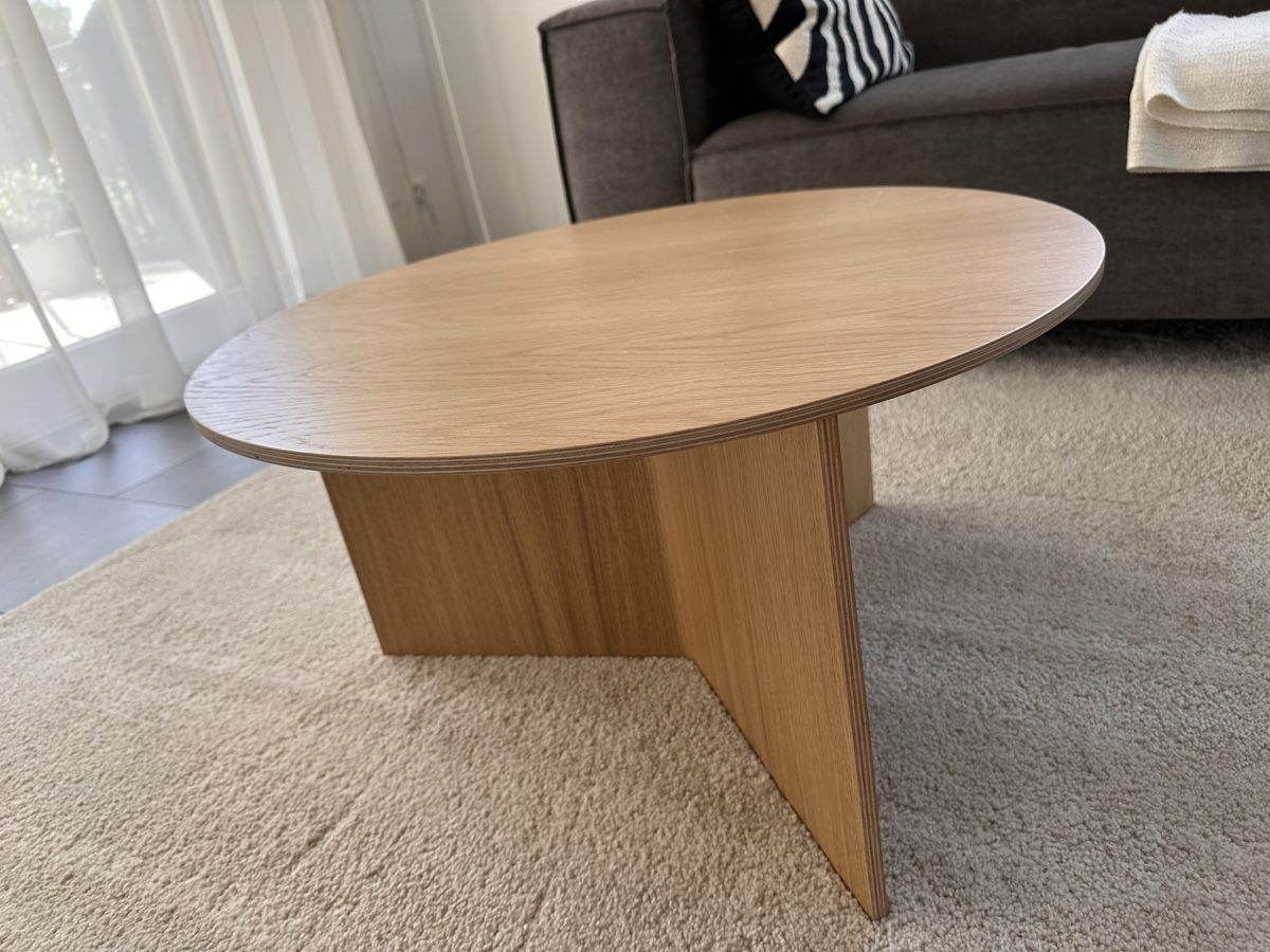 Tavoli: HAY Slit Table round XL – Usato da Seuzach venduto da s.bue