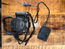 Fujifilm X-T2 Camera with 18-55mm Lens and Charger