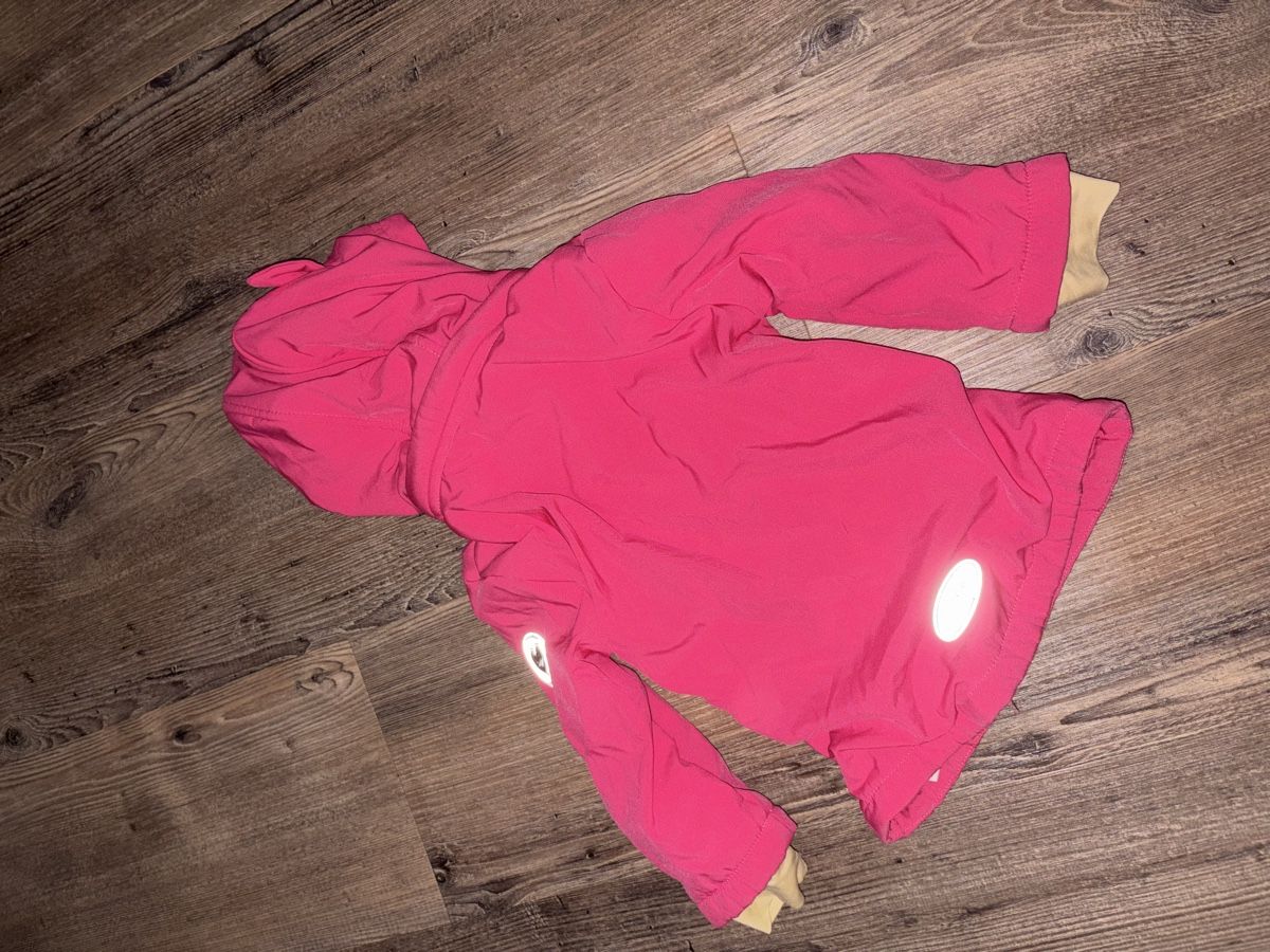 Jacken & Mäntel: Übergangsjacke Mädchen Gr. 92 – Gebraucht aus Belp von Vaebe 2