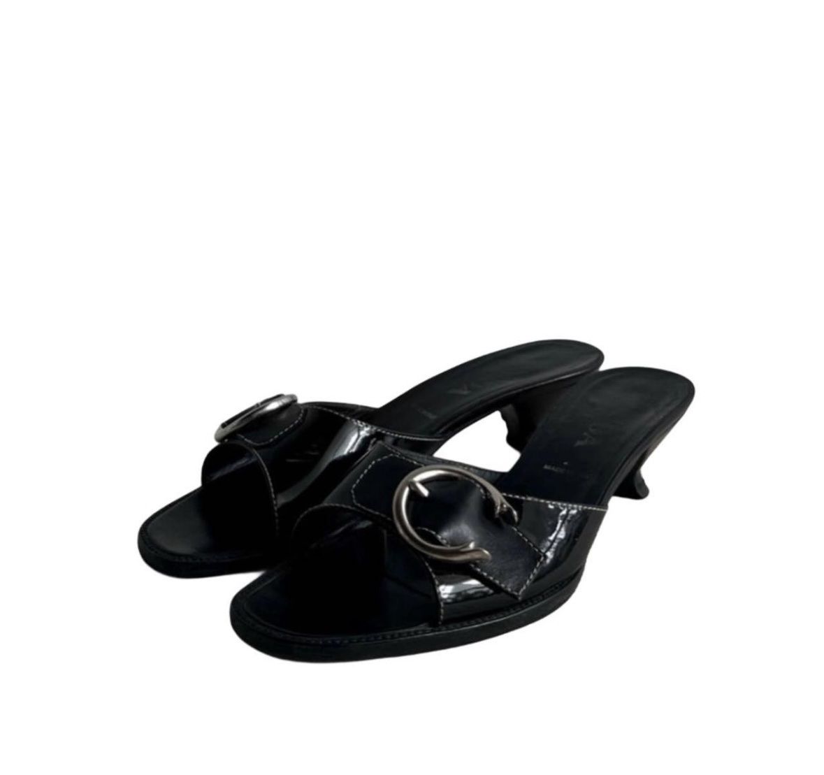 Scarpe da donna: Vintage PRADA black leather mules – Usato da St. Gallen venduto da thevintagera