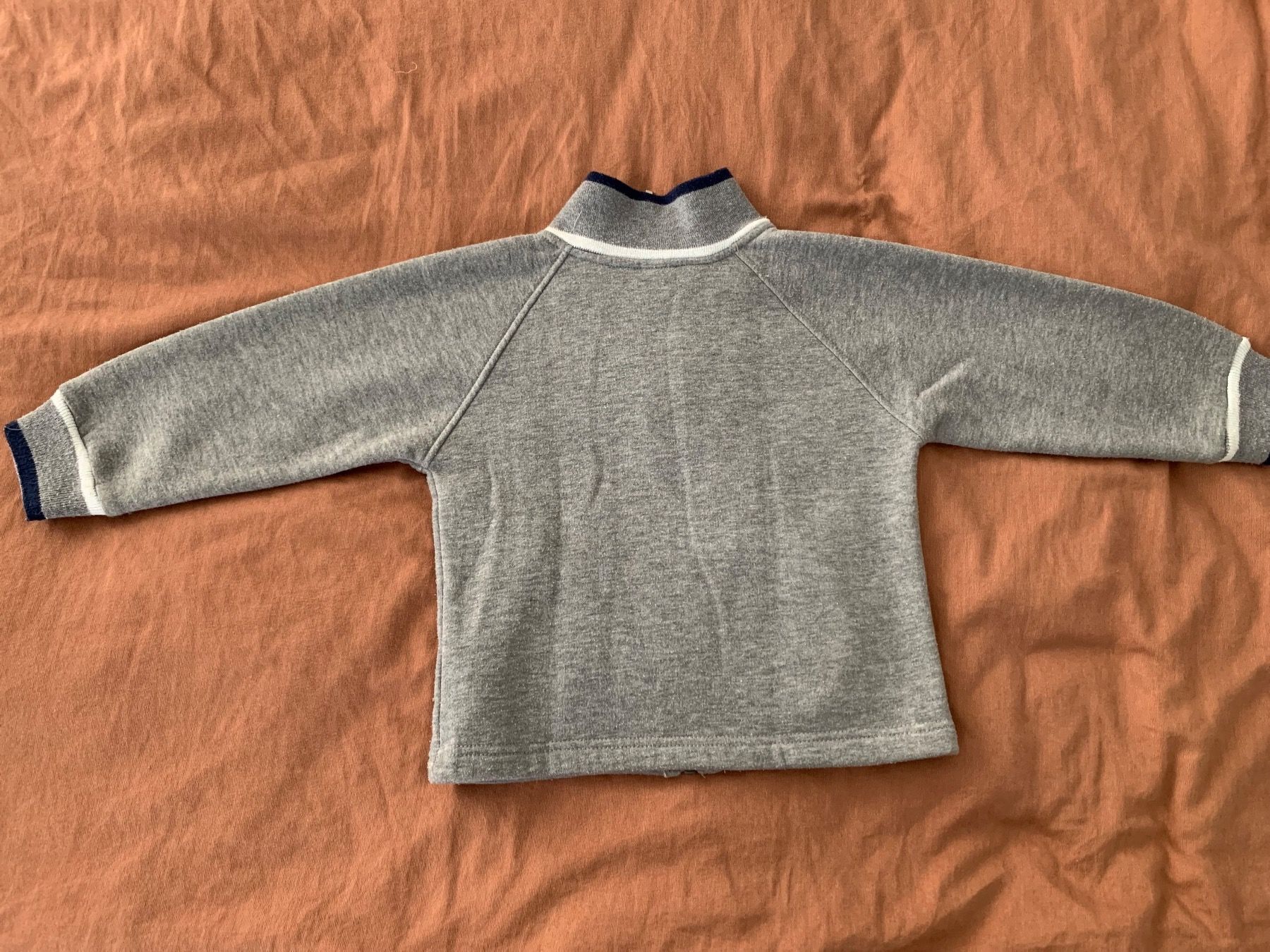 Giacche & Cappotti: Jacke Gr. 4 – Usato da Waltenschwil venduto da Schmetterling2015 1