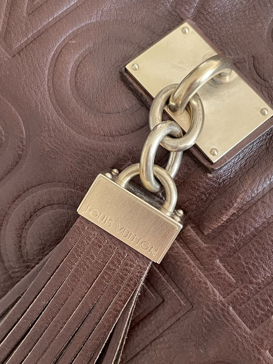 Louis Vuitton Taschen für Damen: Louis Vuitton Whisper GM chocolate - limited edition – Gebraucht aus Cologny von Jul_ez 8