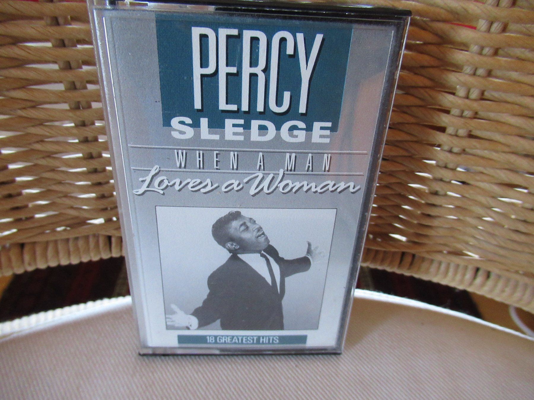 Musicassette: PERCY SLEDGE - K7 - WHEN A MAN - 18 GREATEST HITS – Usato da Grône venduto da Mire01