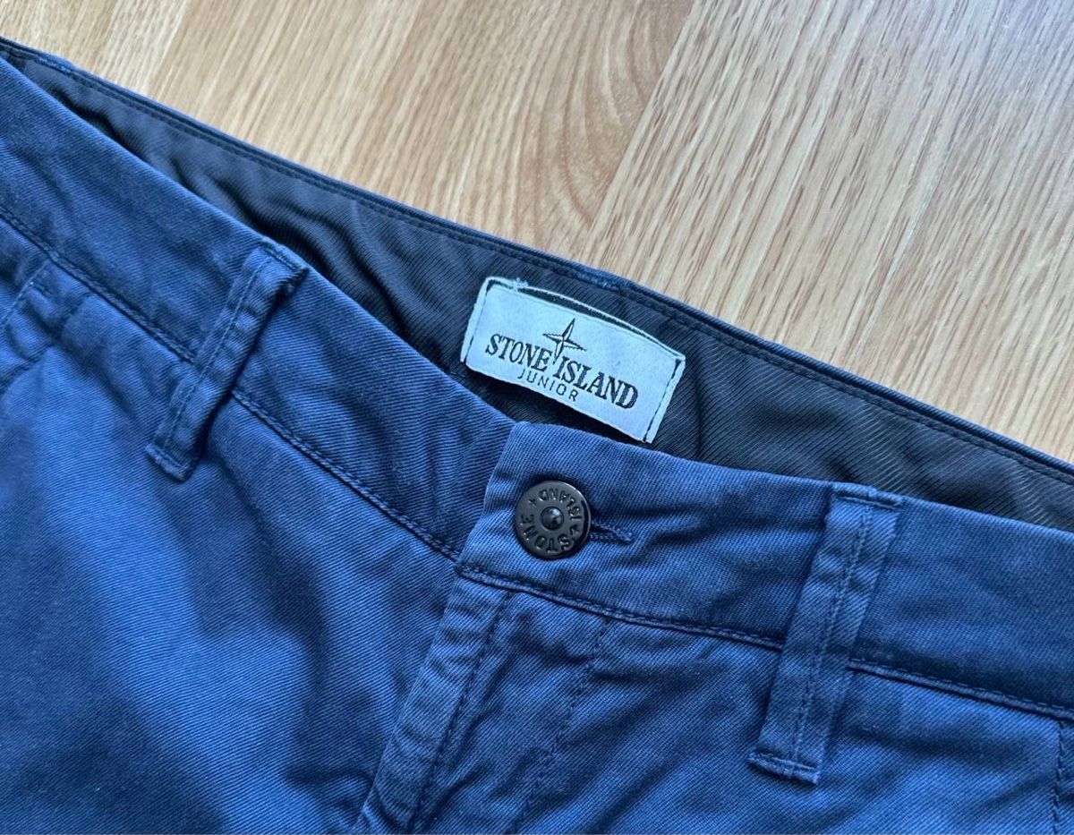Stone Island Pantaloni: Stone Island Hose  – Usato da Pfäffikon ZH venduto da Nataliia. 2