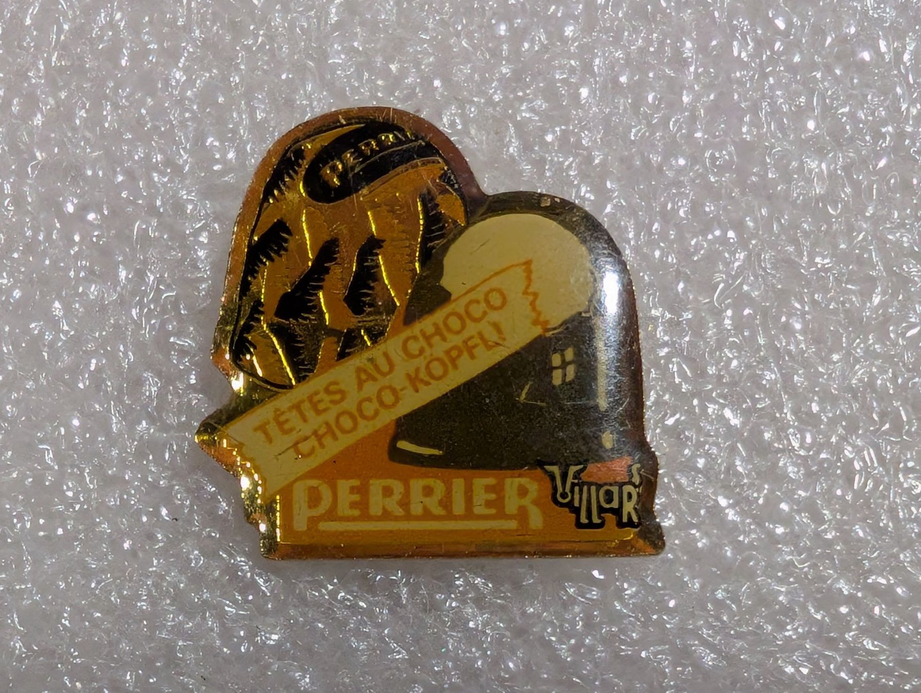 Placchette & Badge: Ansteckpin 255: Perrier – Usato da Oppligen venduto da Pin-Fall-Shop