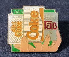 BB704 - Pin Coca Cola Coke diet TAB 1983 Büchsen