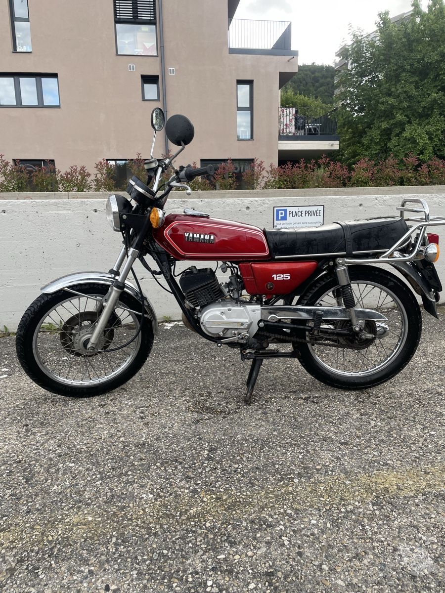Yamaha Altro: Yamaha RS125 – Usato da Neuchâtel venduto da EPCservices 2