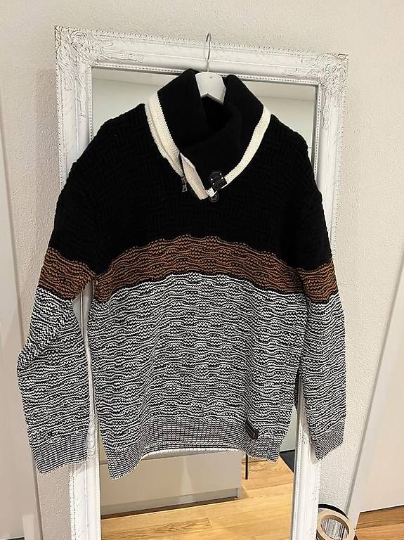 Maglioni & Felpe: Pullover sehr Schöne , NEU – Usato da Kloten venduto da cos_khp9