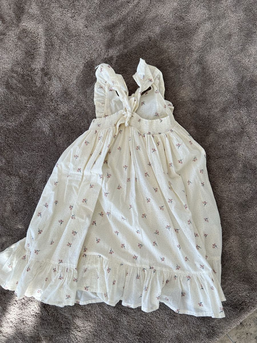 Robes et jupes: Kleid – D'occasion à Wädenswil par yan_gm82 2