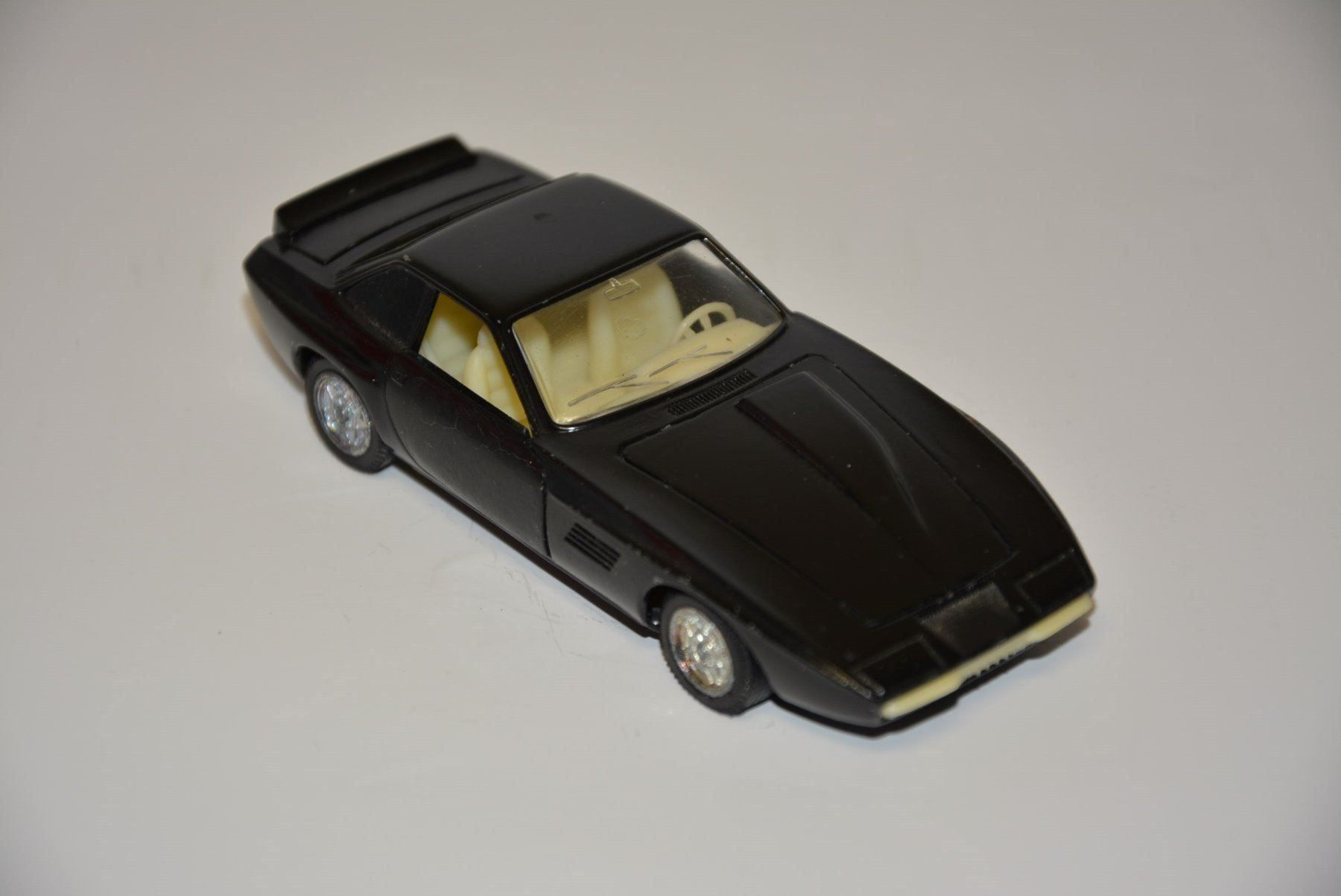Modellautos: Intermeccanica Indra , Pilen 343 , 1:43 – Gebraucht aus Goldach von Feivel9 4