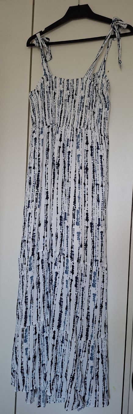Vestiti: Robe longue imprimée bretelles ajustables taille L – Nuovo (secondo la descrizione) da Plan-les-Ouates venduto da Laly_92 1