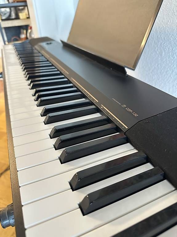Instruments de musique: Piano numérique Casio CDP-130 + Pied Proel – D'occasion à Genève par lor_8pfl 1