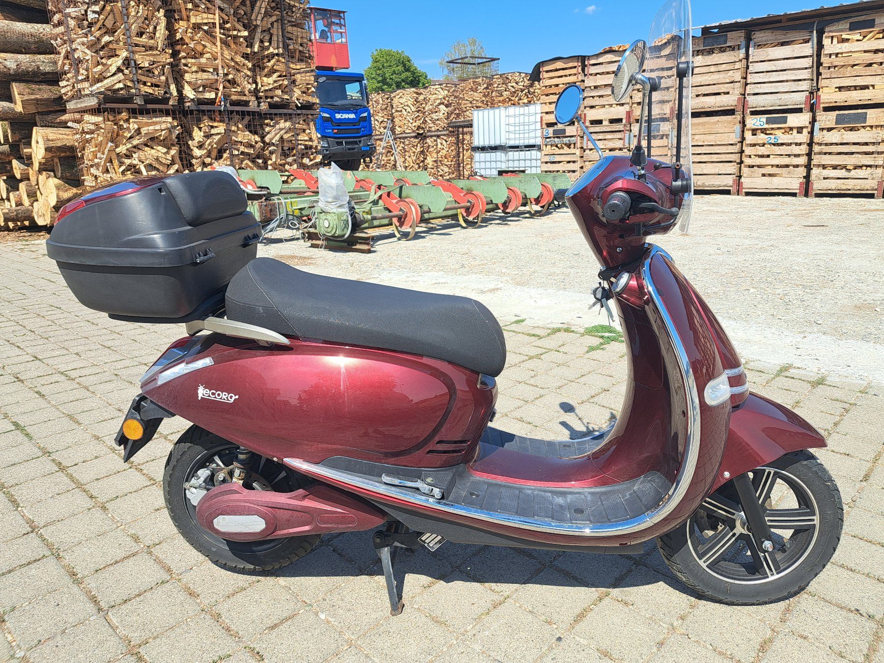 Scooters: EFUN erider E-Roller E-Scooter mit MFK leider defekt – Défectueux à Hallau par ZIEGLER-Motorhandel