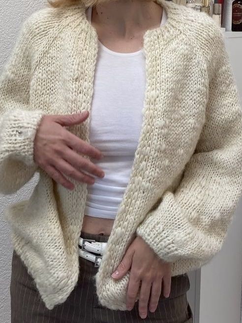 Maglioni & Felpe: Handgestrickte Cardigan – Nuovo e nell'imballaggio originale da Aeschi b. Spiez venduto da dar_sjp8 4