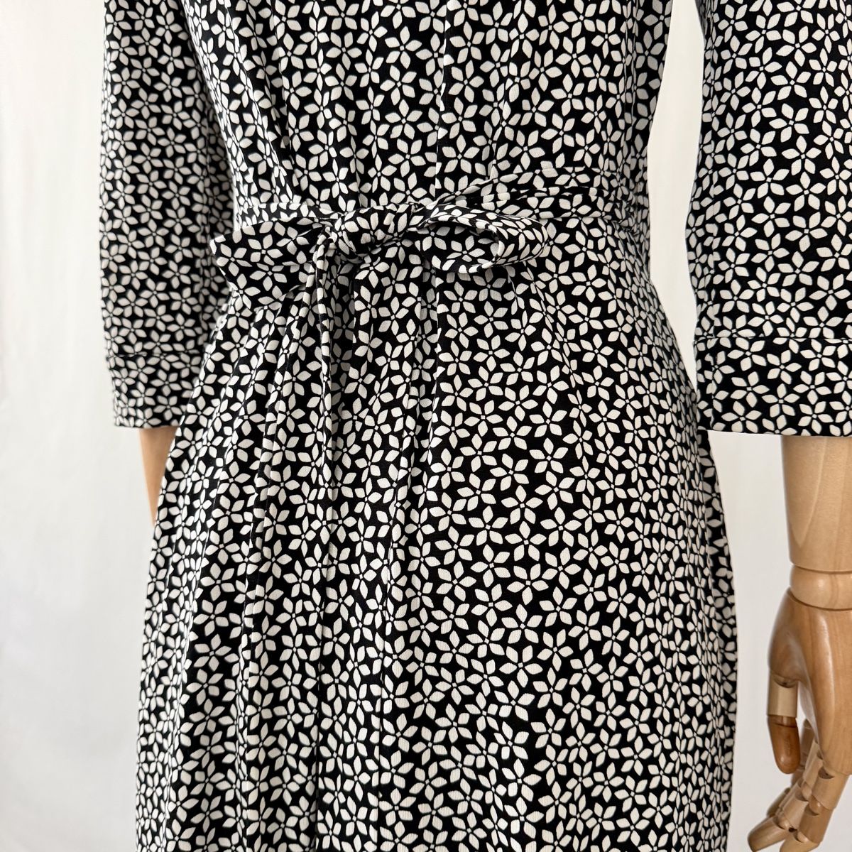 Diane von Furstenberg Kleider: DIANE VON FURSTENBERG Dress – Neu (gemäss Beschreibung) aus Freienbach von Avviivva_Shop 5