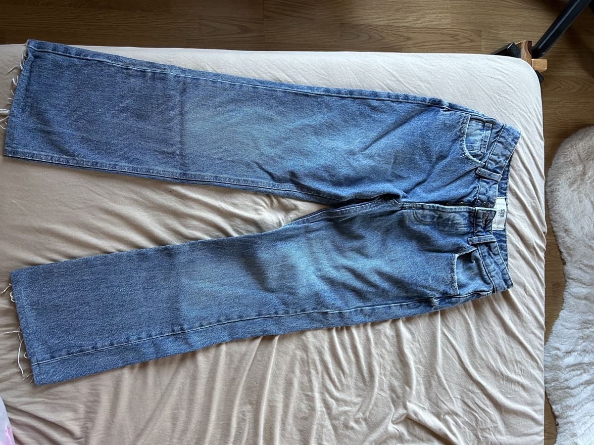 Stradivarius Jeans: Jean stradivarius – Nuovo (secondo la descrizione) da Travers venduto da mor_m8qm 5
