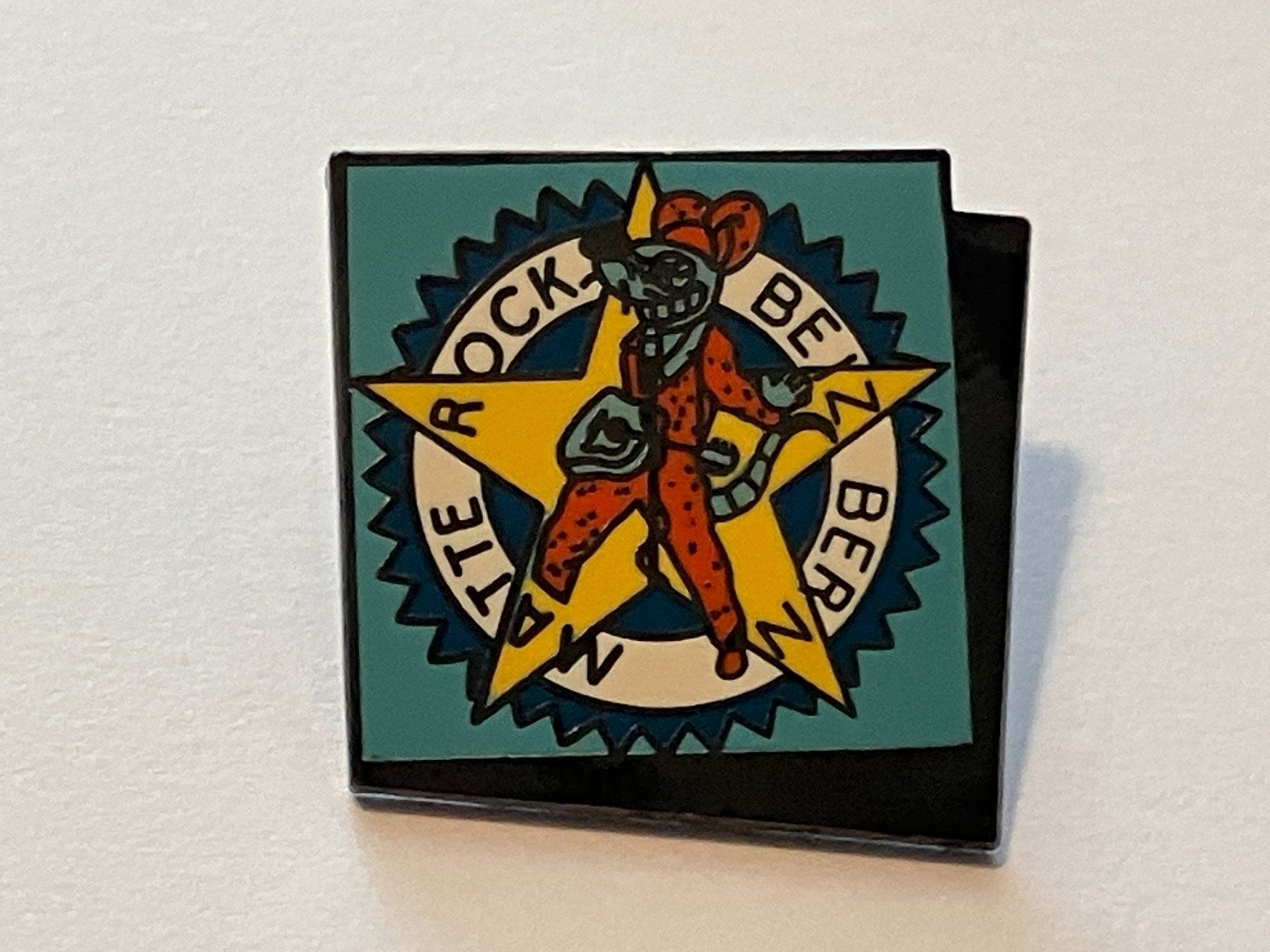 Plaketten & Abzeichen: 1 Pin Matte Rock Beiz Bern – Gebraucht aus Basel von djwwpp