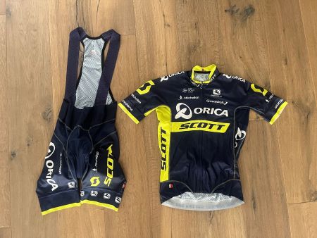 Velohose und Velotrikot Set